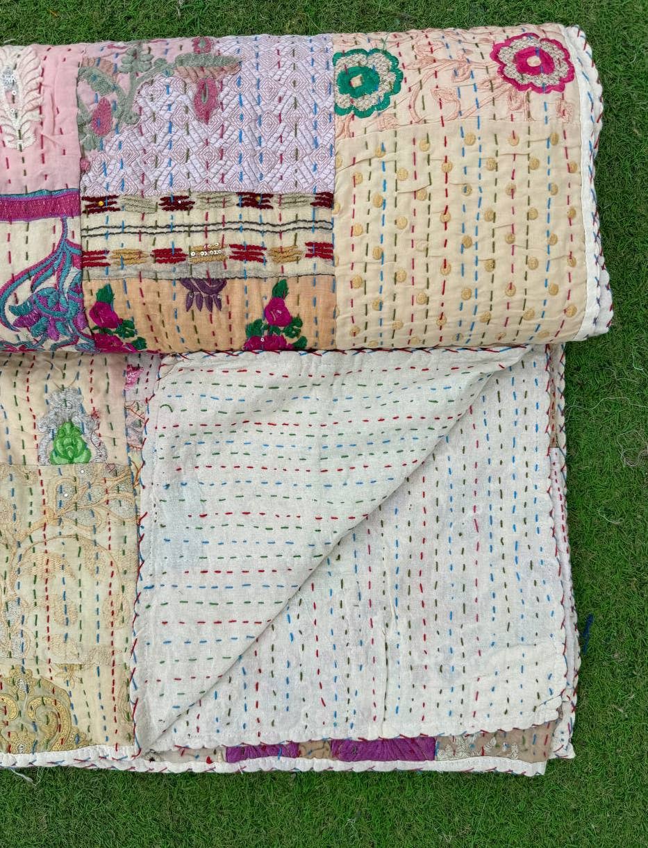 GYPSY STUDIO - Wholesale Quilt - Hand Embroidery Cotton Kantha Patchwork Queen Size Quilts7