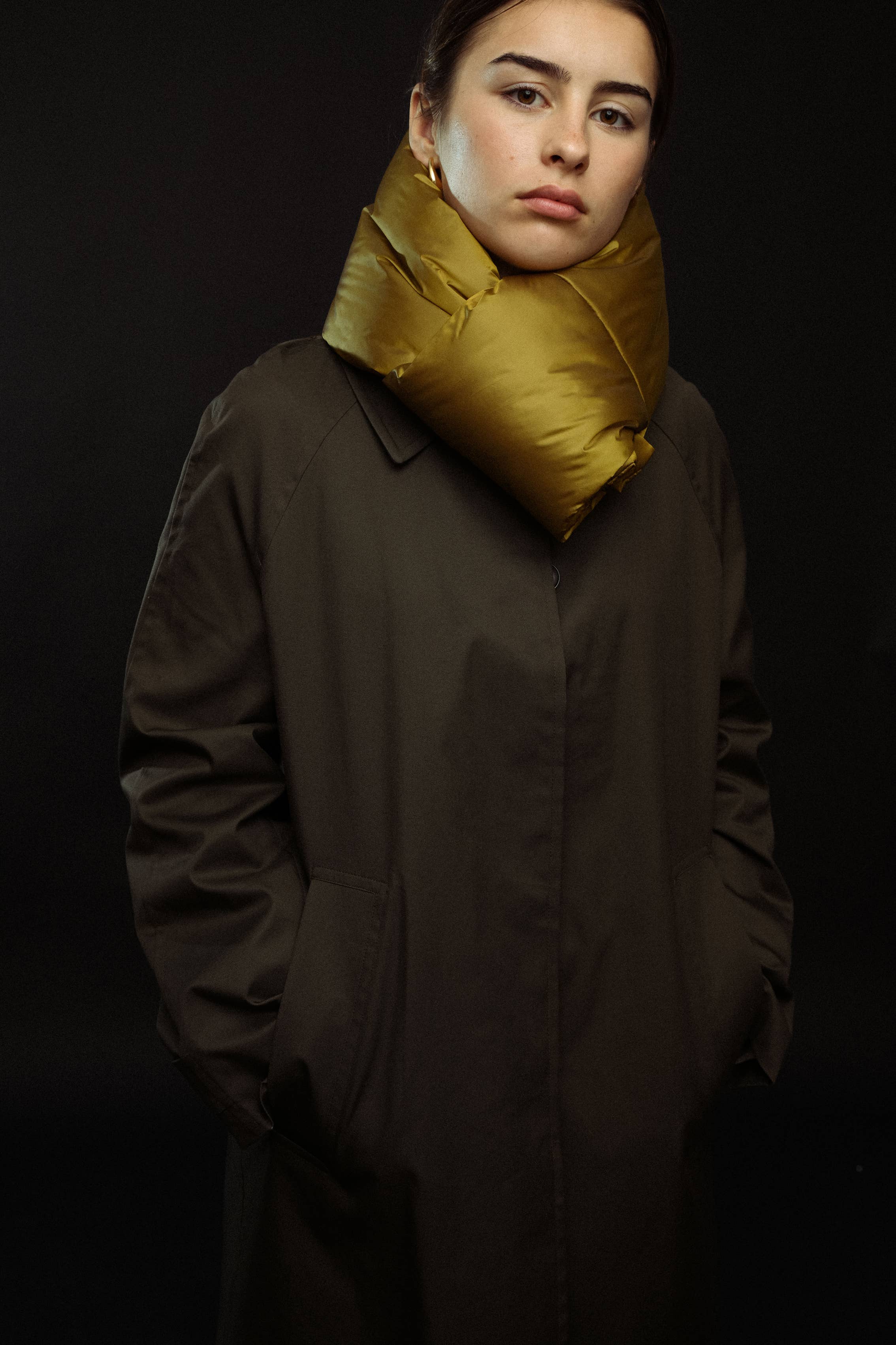 Abstract - Wholesale Scarf - Unisex - Mini padded scarf in solid nylon17