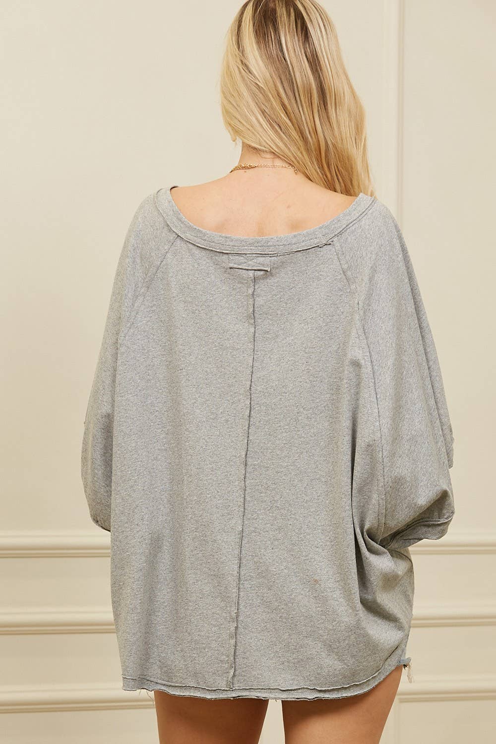 H Grey This Oversizes Tee With Exposed Seam for wholesale on Faire6