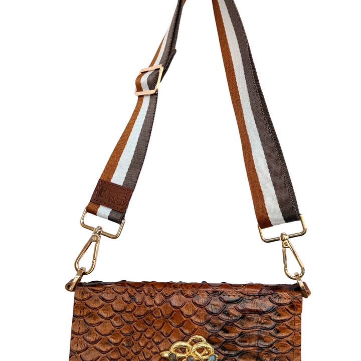 Le Serpent Snake Scale Embossed Leather Crossbody | Belt Bag for wholesale by Bijoux Buckles