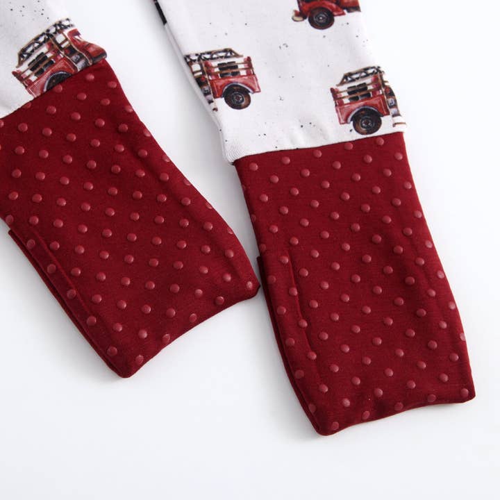 Castles and Coasters - Venta al por mayor Pijama - Bebé - Pijama con cremallera de camión de bomberos vintage2