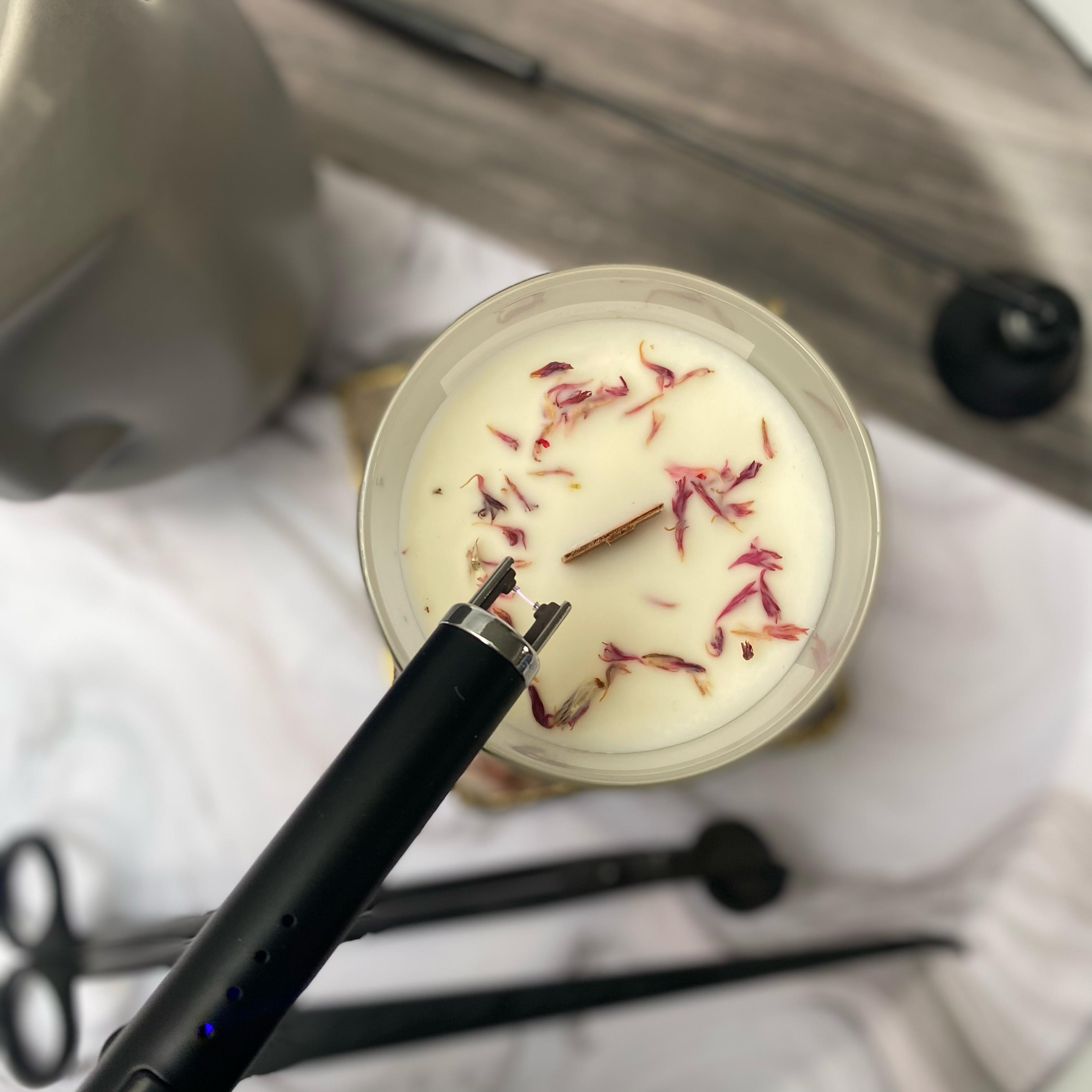 Lanji candles – wholesale Lighter – Electric Lighter, Wick Trimmer, Wick Dipper OR Bell Snuffer1