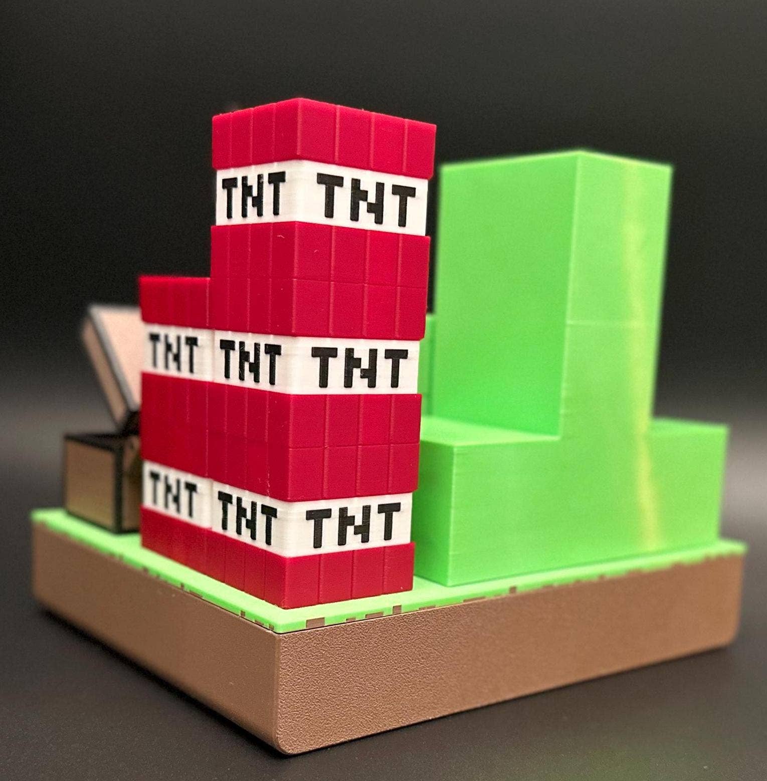 <3 Studio - Wholesale Desk Organizer - Gamer Desk Caddy: Pixel-Perfect Organizer for Work and Play5