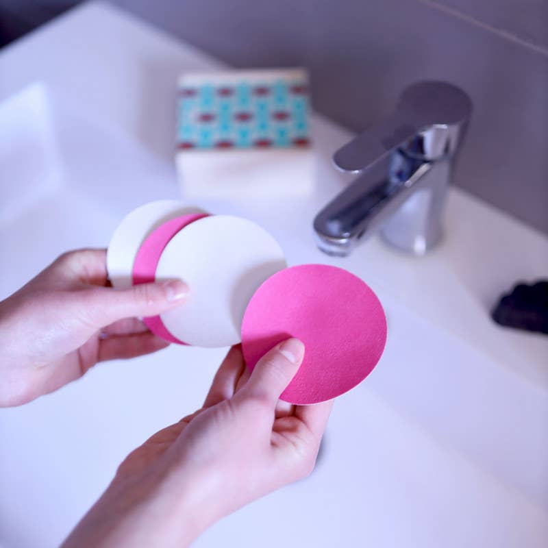 LAMAZUNA - Wholesale Makeup Remover - Set of 10 washable cleansing wipes2