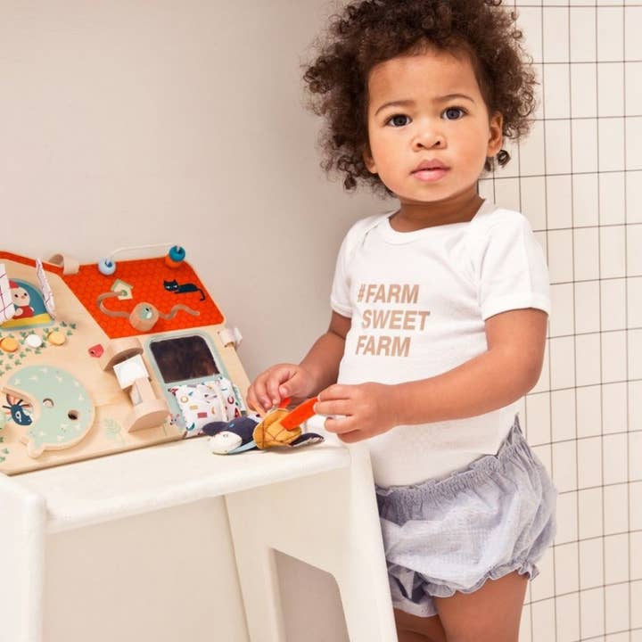 Juratoys – wholesale Wood toy – Child – Farm, Activities Panel3