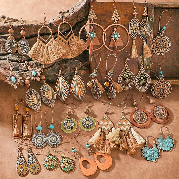 Boucles d'oreilles longues à pampilles vintage bohèmes pour femmes pour la vente par Halcyon Outfitters®