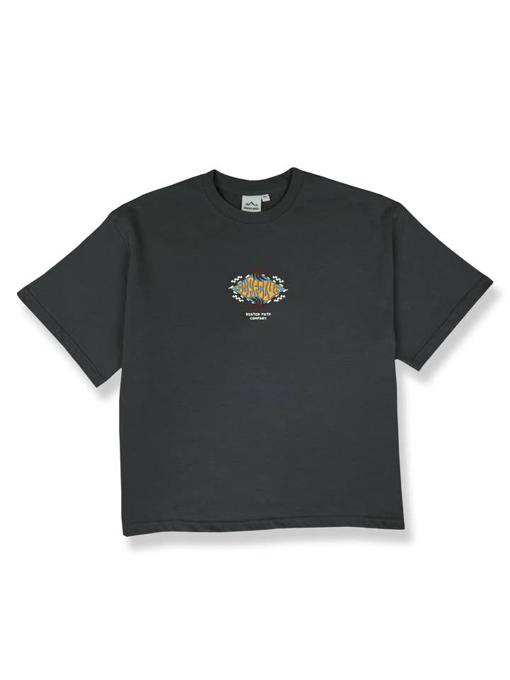 Surf Club Tee för wholesale av Beaten Path Co