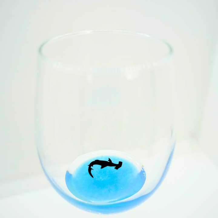 Mermaid of Hilton Head - Wholesale Wine Glass - Beach Resin Wine Glasses with Ocean animal swimming3