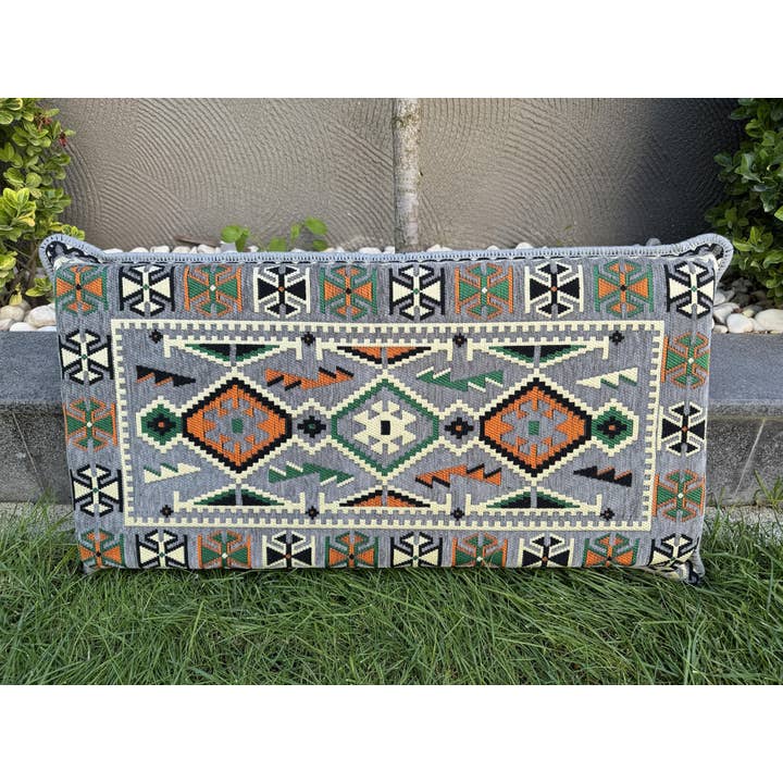 The Loom Wholesale - Wholesale Ottoman - Handmade Floor Seating - Kilim Patterned Ottoman Floor Sofa18