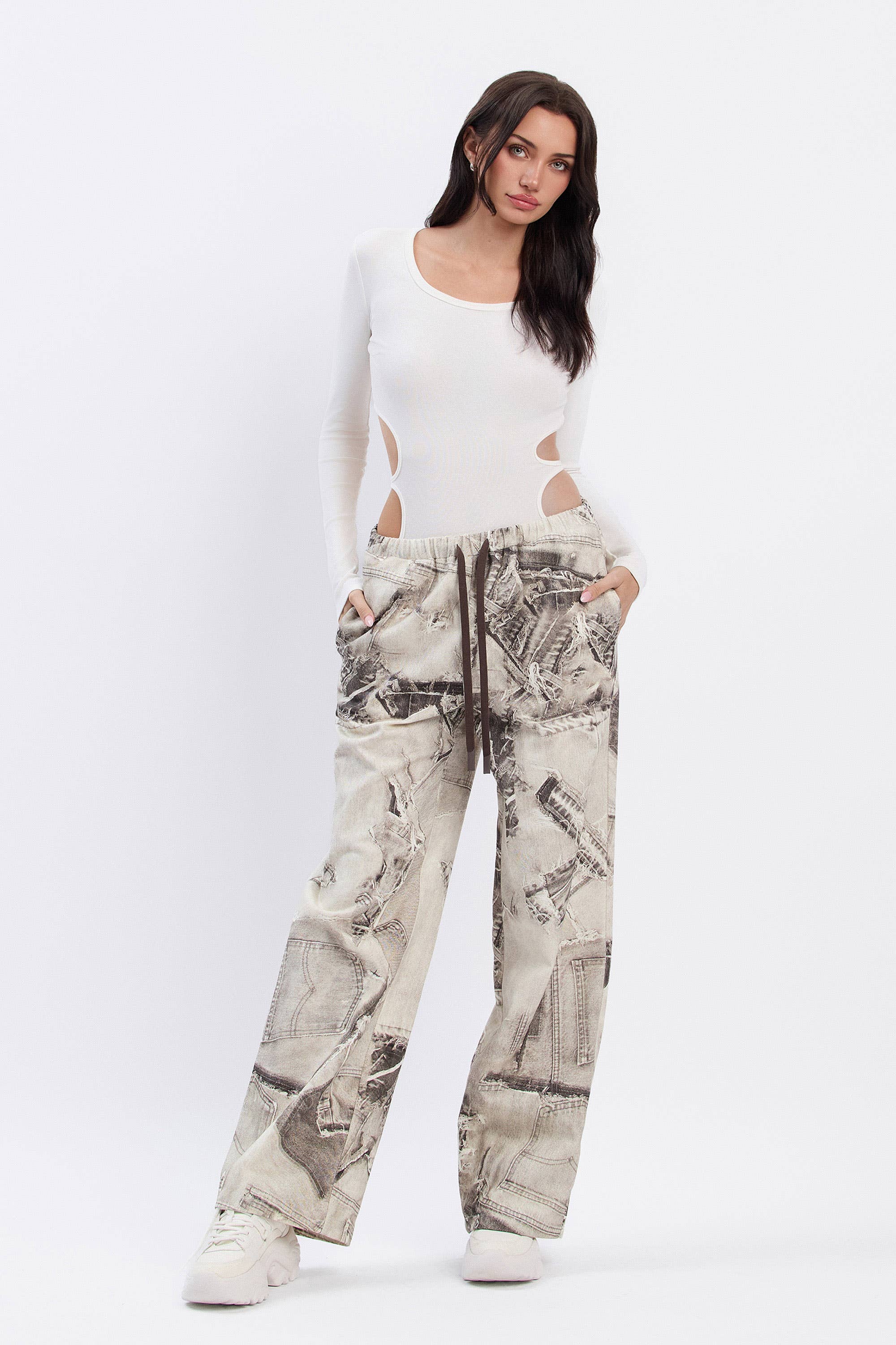 No Vacancy - Wholesale Pants - Women's - Denim print wide legged pants w/ drawstring8