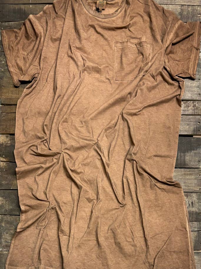 Jolie robe confortable - Dorée pour la vente par Jaded Gypsy