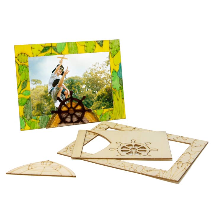Cadre en bois à thème jungle pour la vente par Addkrafts