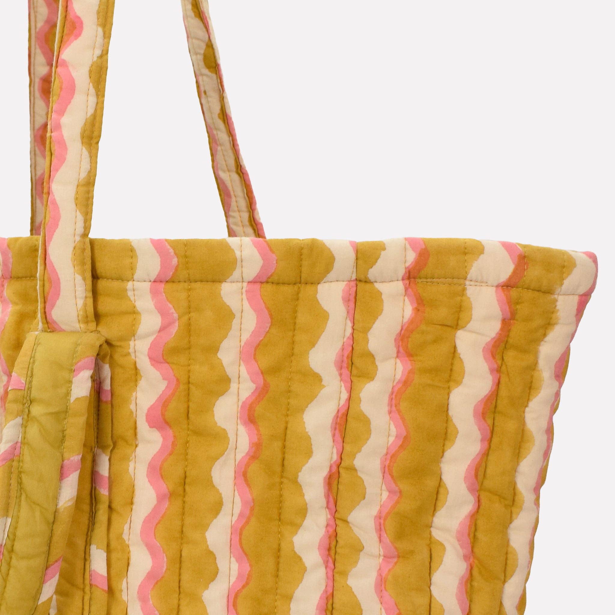 YONDER. – wholesale Tote bag – Women's – Quilted Carry All | Wiggle | Honey4