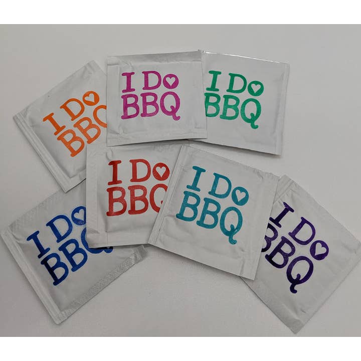 I Do BBQ Heart Wet Wipes, Stock Design, pack of 25 for wholesale by Party Bibs