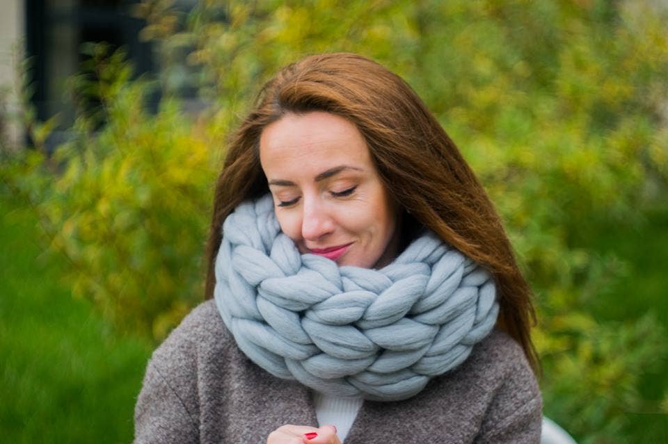 woolexperts - Wholesale Scarf - Women's - Chunky knit scarf Winter Scarf Infinity scarf 100% wool4