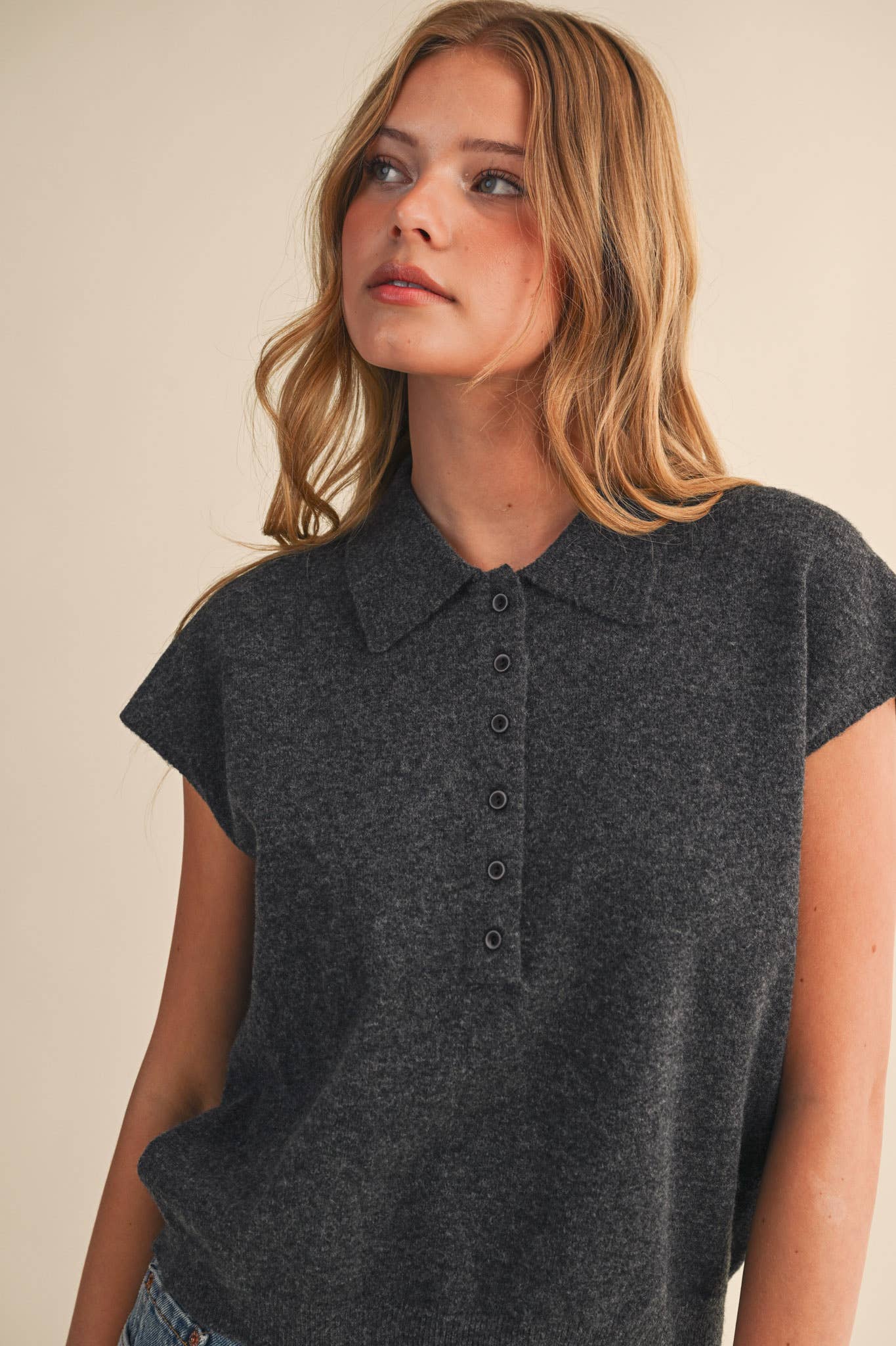 &MERCI – wholesale Tröjväst – Dam – ÄRMLÖS TRÖJA MED KRAGE MSW1123152