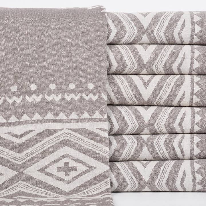Organic Turkish Towels - Wholesale Hand Towel - Hand Towel, Elegant Aztec Patterned Towel0
