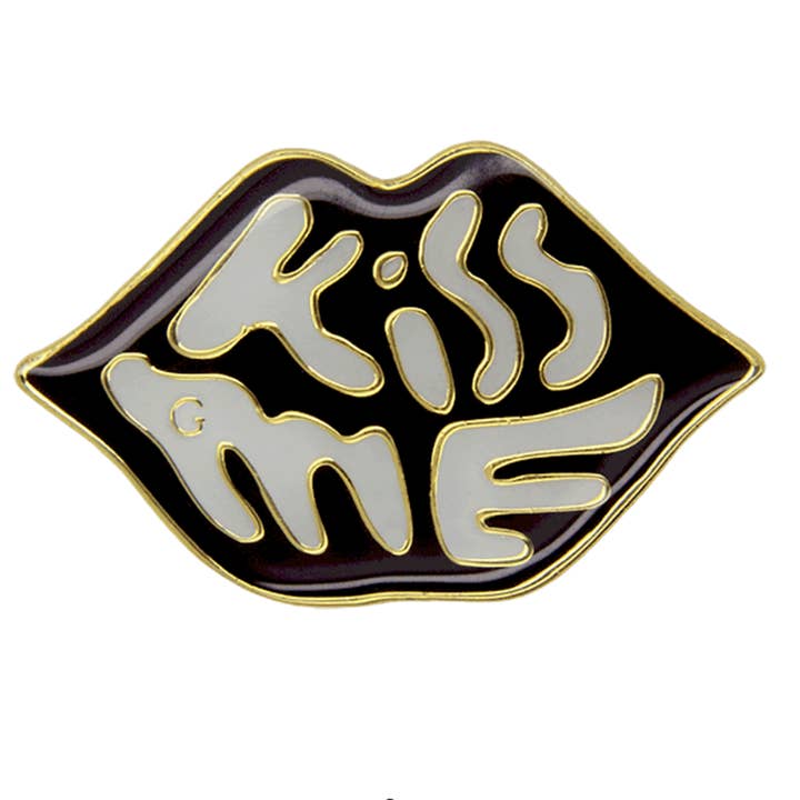 Épingle à lèvres phosphorescente « Kiss Me » pour la vente par Godert Amsterdam