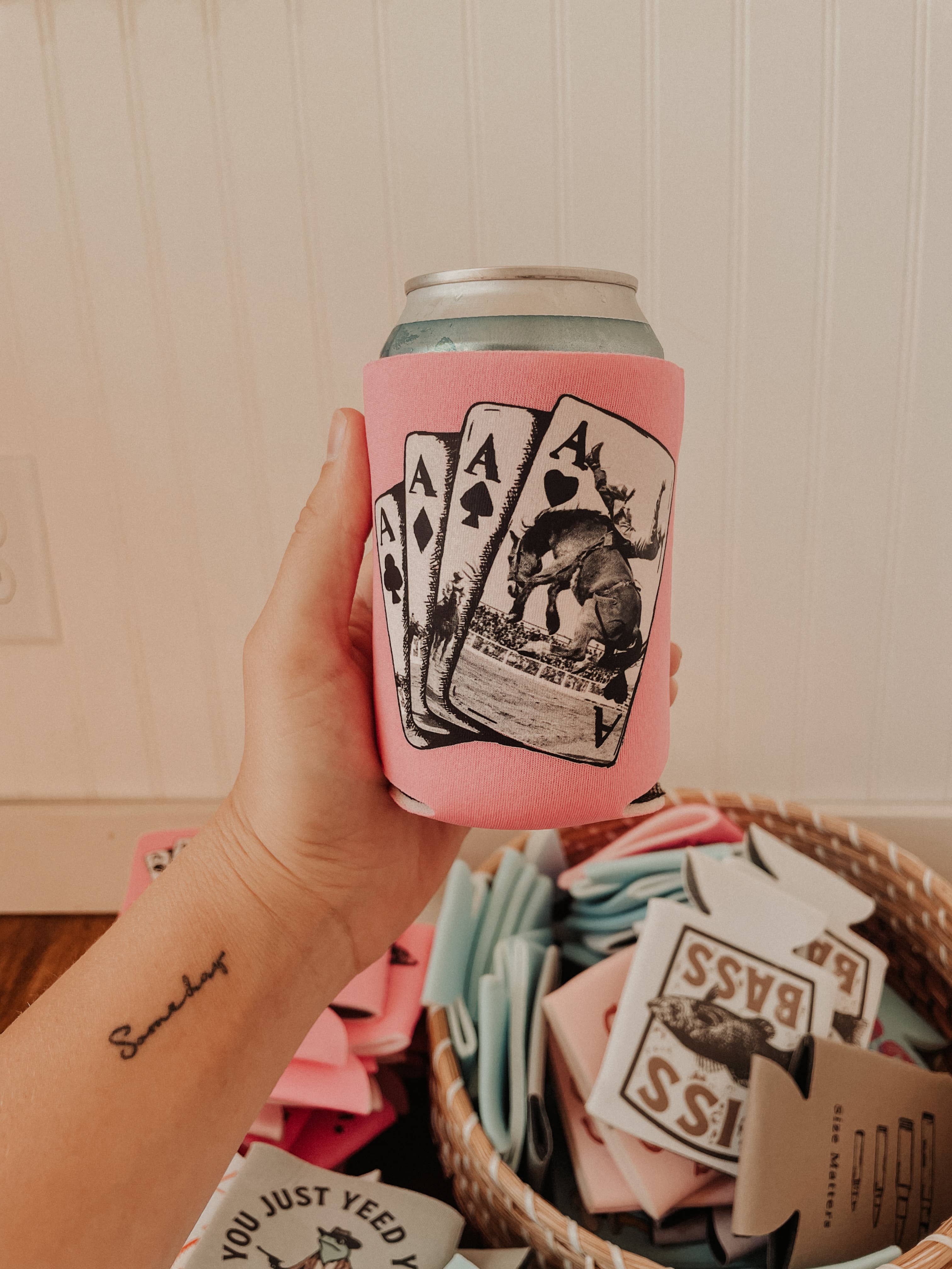 Rustic Runaway LLC - Vente Housses de boisson - Refroidisseur de canettes Western Rodeo Cards