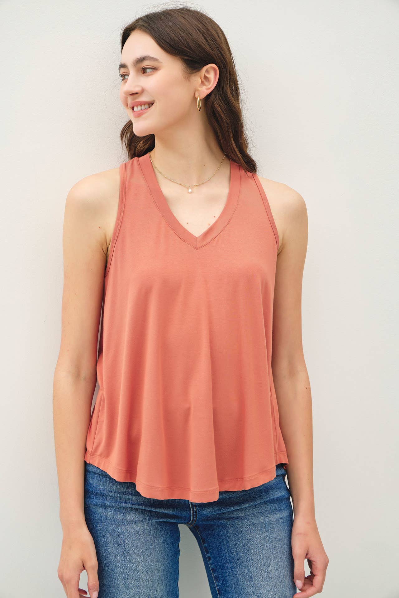 Be Cool - Wholesale Tank Top - Women's - [SOFT CORE] V-NECK TANK28