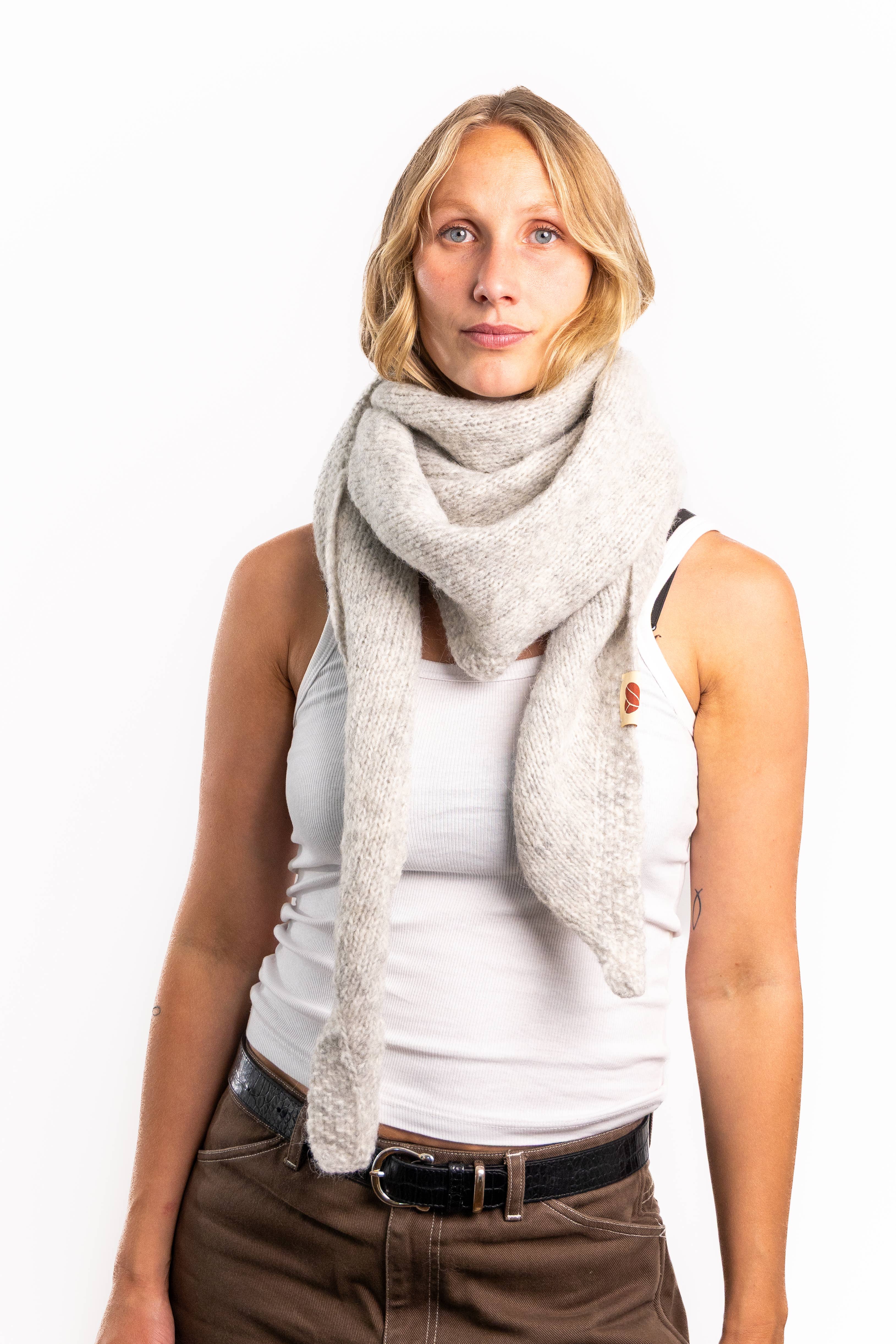 Coffee Beanies ApS - Vendita all'ingrosso Sciarpa - Donna - Sciarpa in alpaca1