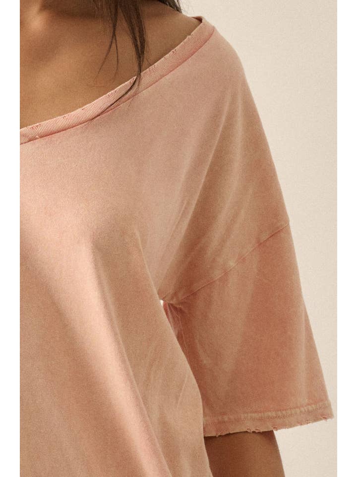 Promesa USA - Wholesale T-Shirt - Women's - Oversized Mineral Washed V-Neck T-Shirt