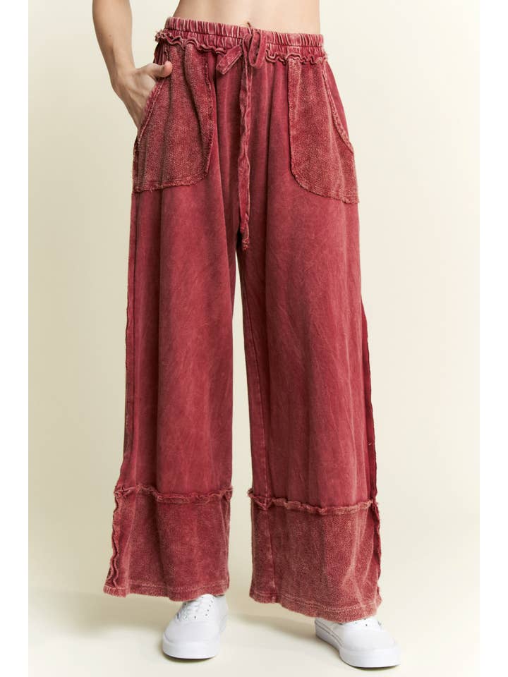 J.Her - Wholesale Pants - Women's - MineralWash Wide Pants with raw hem frayed details HP553611