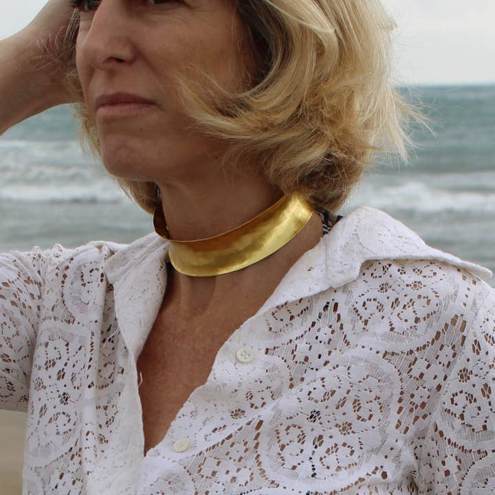 LA MAR - Wholesale Bib Necklace - MASÁI gold-plated choker9