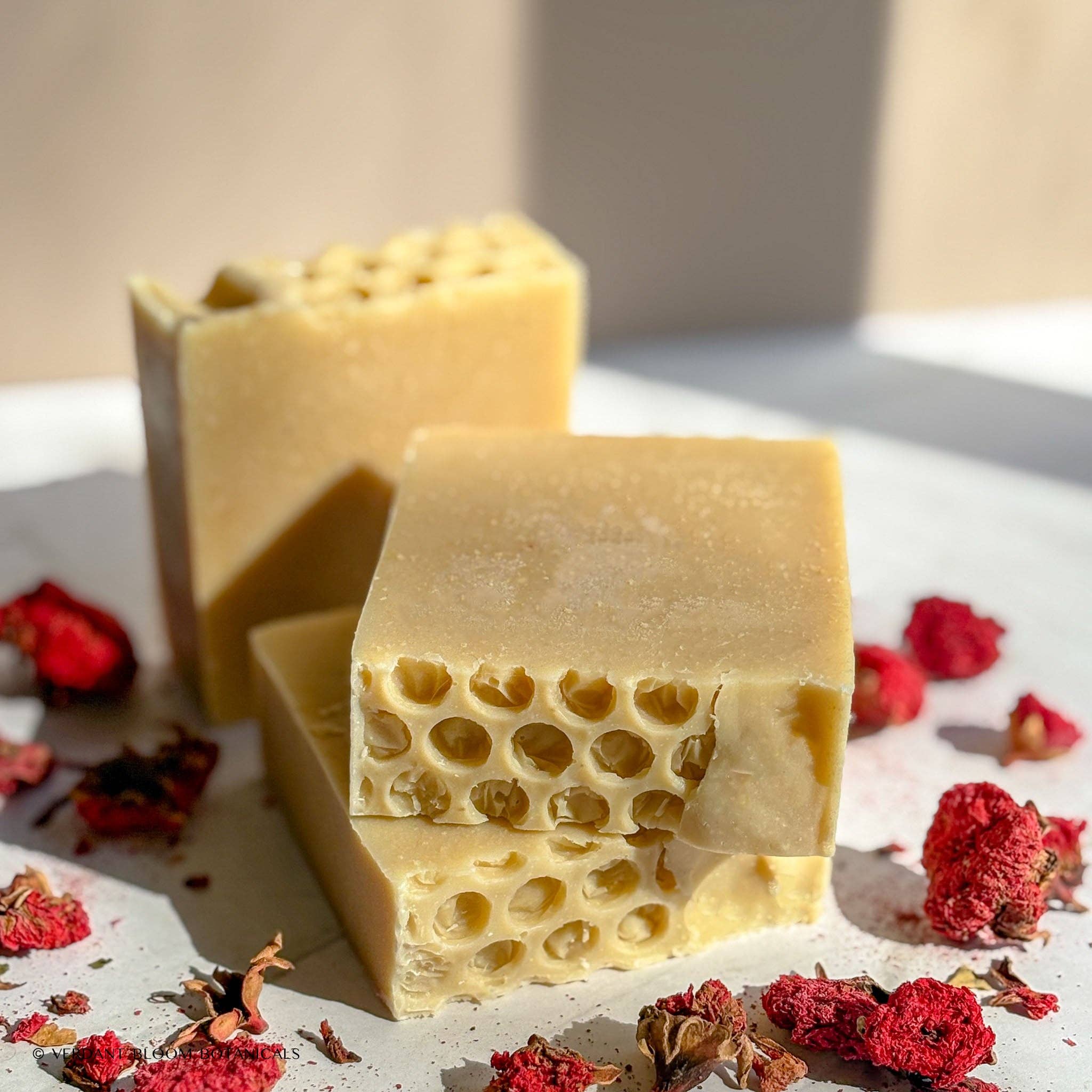 Verdant Bloom Botanicals - Wholesale Zeepblok - Melk en honing4