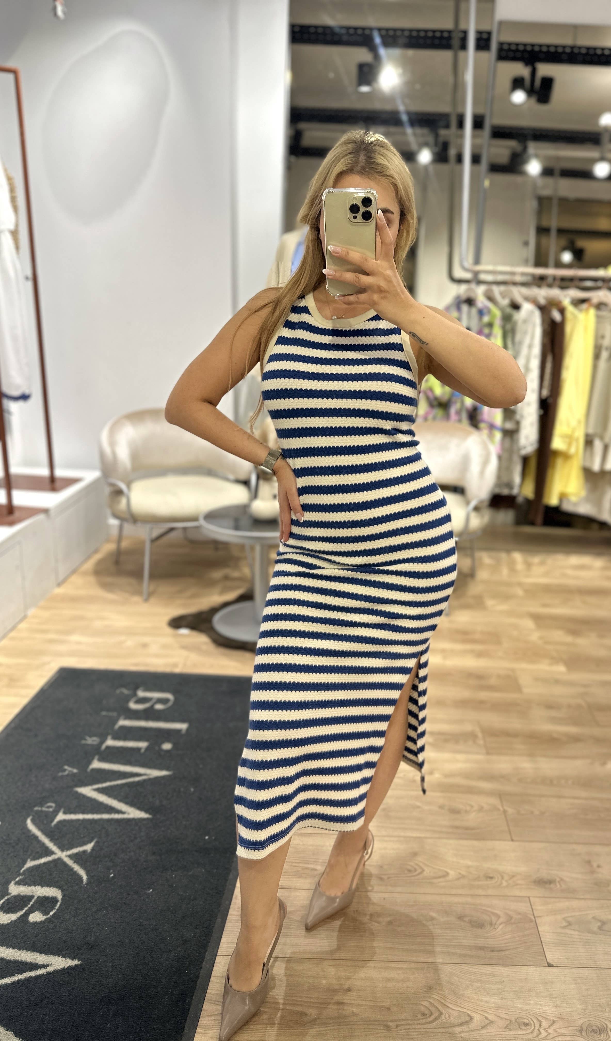 MAXMILA PARIS - Wholesale Dress - Women's - Striped Knit Dress – KANOS0