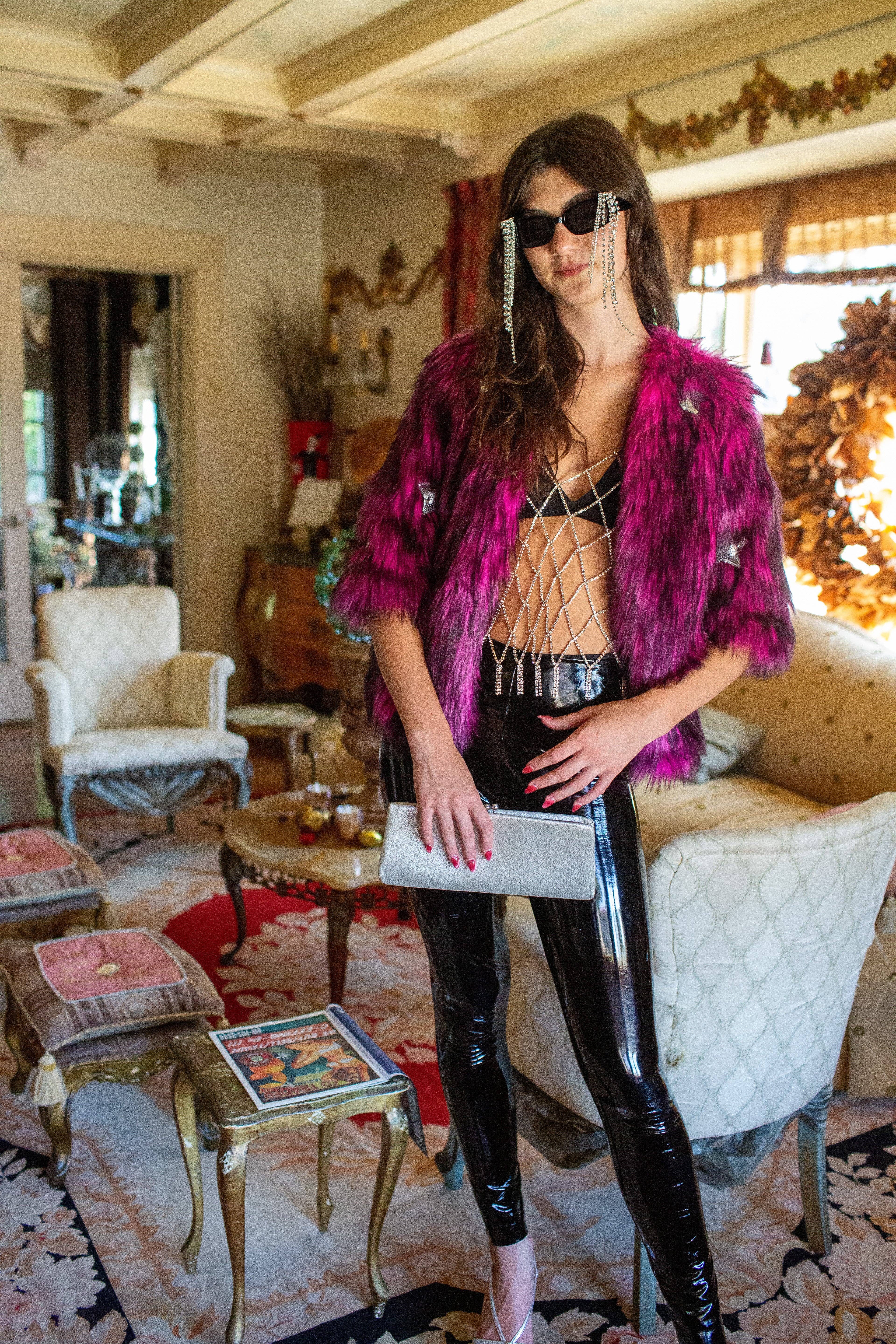 Jennafer Grace - Vendita all'ingrosso Giacca - Donna - Giacca in ecopelliccia Planet Queen colore Monster Pink5