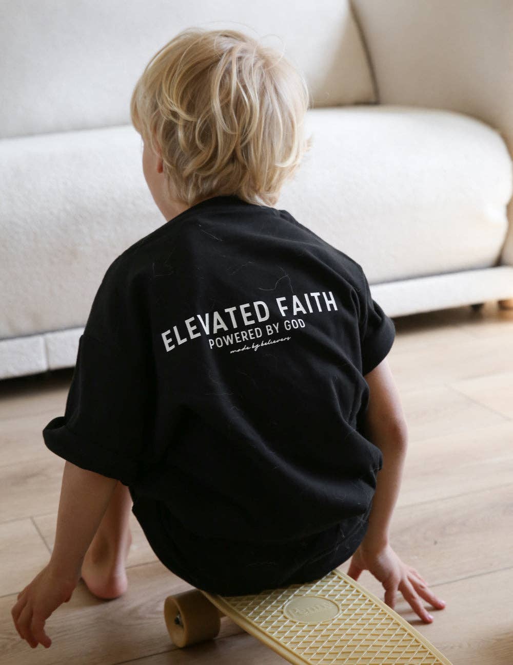 Elevated Faith – T-shirts estampadas – Criança por atacado – Camiseta Preta para Crianças Kingdom Club8