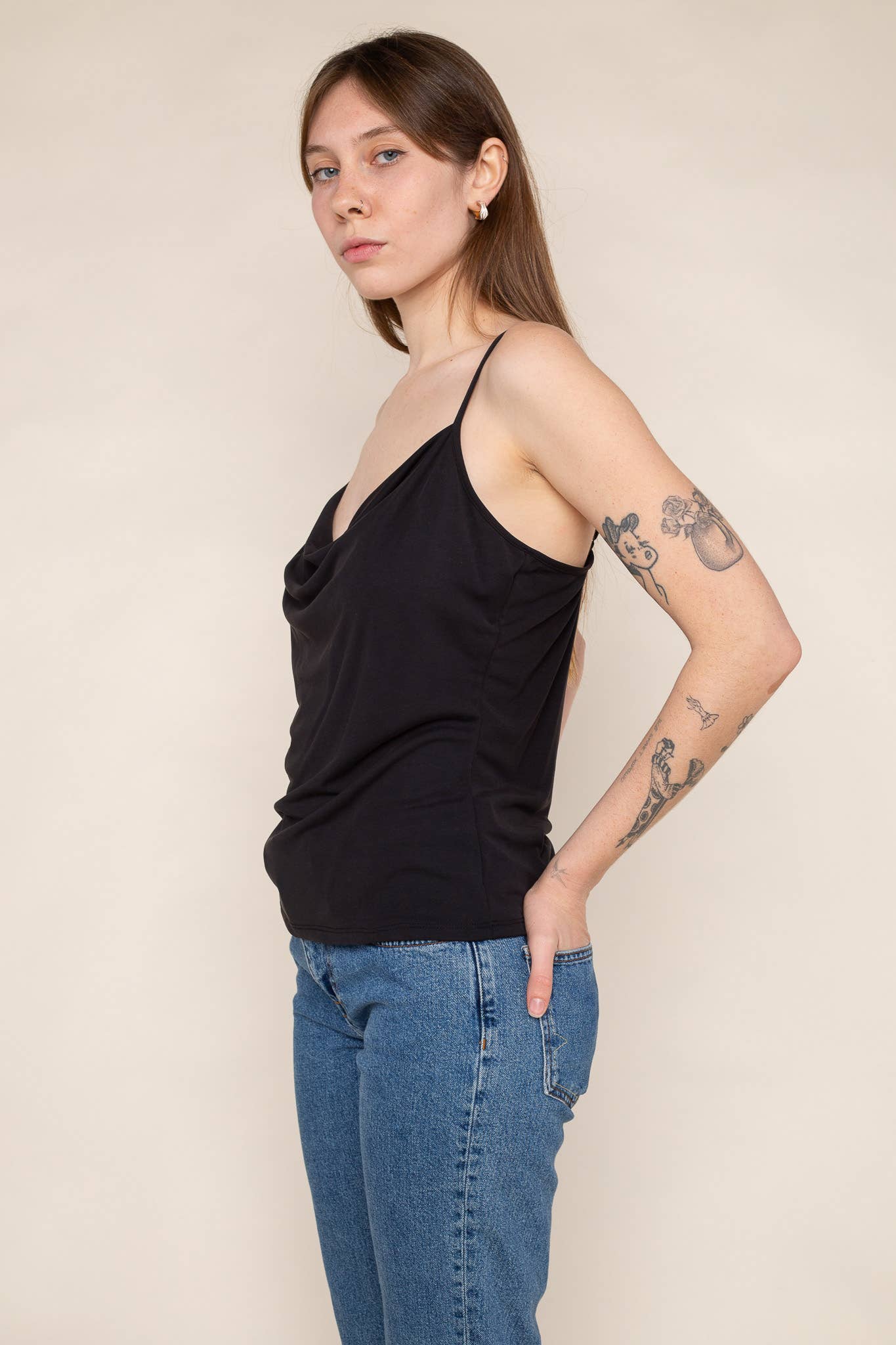 Svart Monikka Modal-linne för wholesale på Faire1