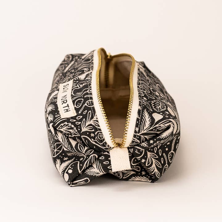Slow North - Wholesale Pouch - Women's - Travel Pouch - Mystical Mushroom