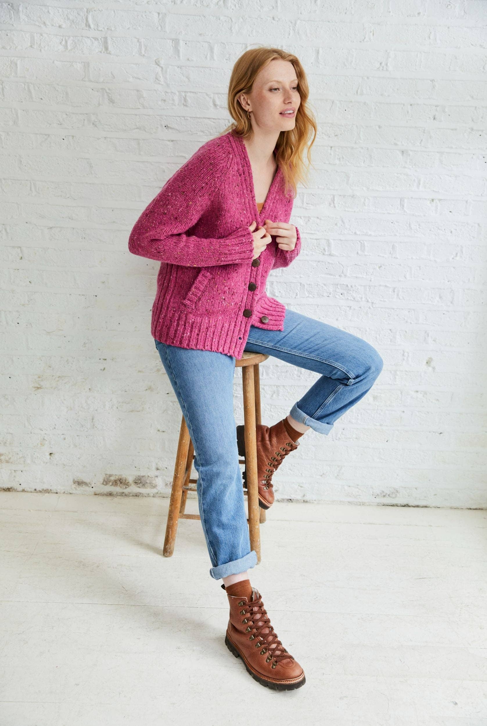 Aran Woollen Mills - Vente Cardigan – femme - Cardigan en tweed Bonny Glen pour femme - Rose5