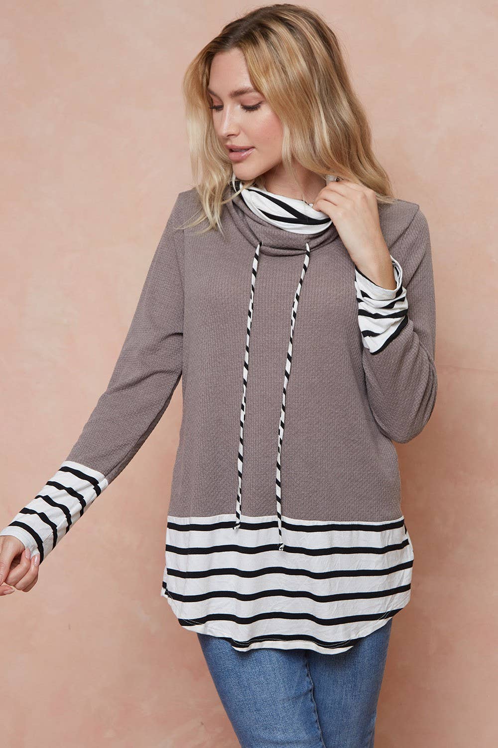 lovely melody – Großhandel Sweatshirt – Damen – LMT2836PL-PLUS SIZE MUST HAVE SOLIDE KAPUZENPULLOVER TUNIKA7