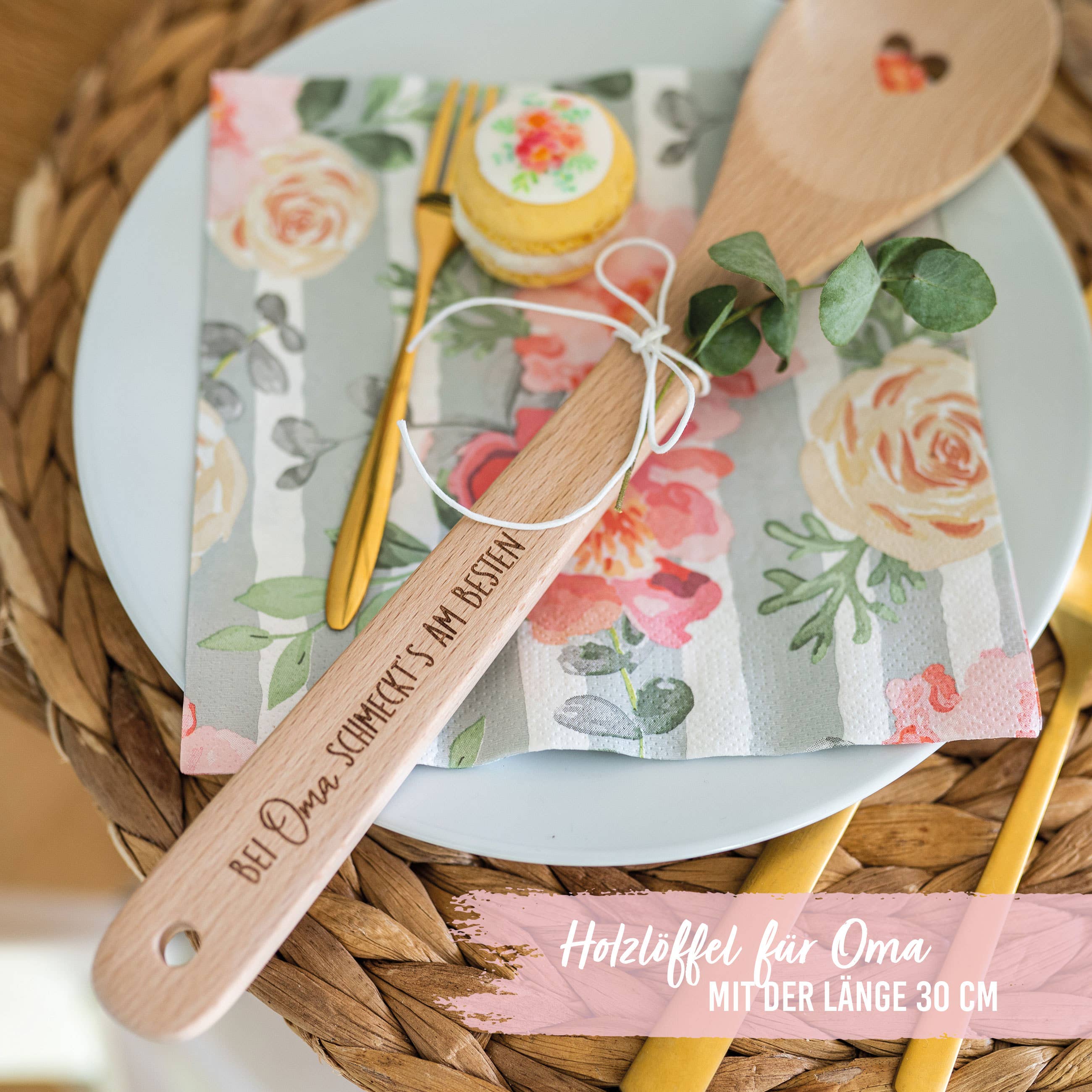 Papierdrachen - Wholesale Kitchen Spoon - Wooden cooking spoon - beech - with engraving Oma Set 021