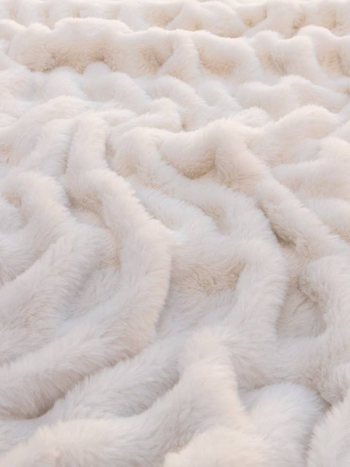 Dune Cloud Throw för wholesale av Keikico