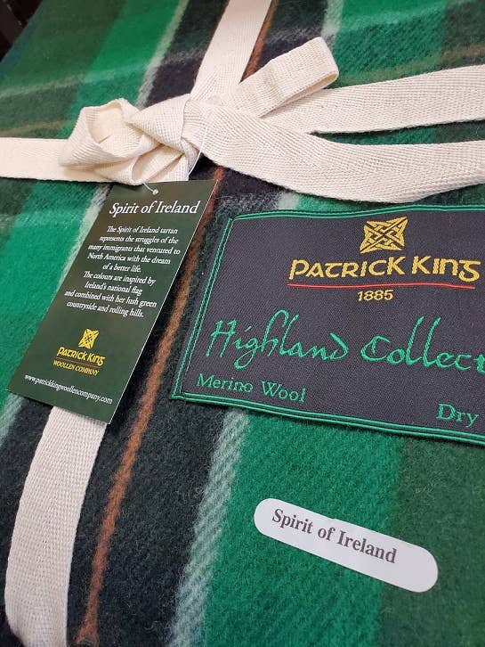 Patrick King Woollen Company - Vente Plaids - Spirit of Ireland Couverture Deluxe Highland1