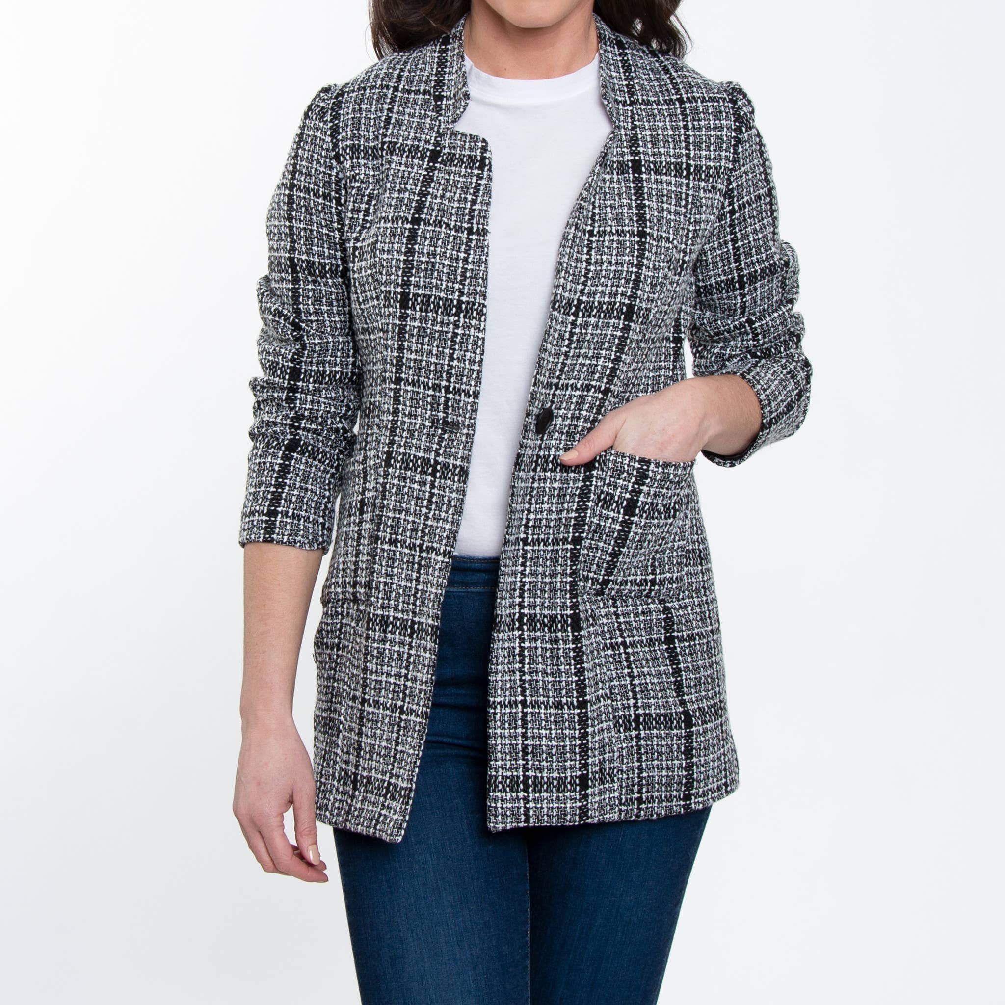 Elsie & Zoey - Wholesale Blazer - Women's - SALE - 6 Piece Lyra Plaid Long Boucle Blazer Assortment9