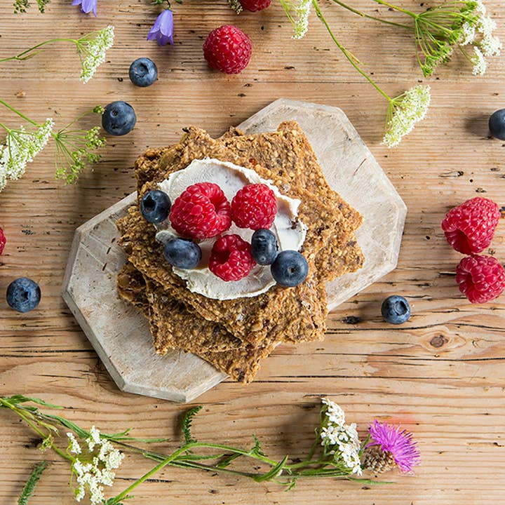 Norwegian Baked - Wholesale Crackers - SampleCase Knekkebrød • Organic Fresh Baked Vegan Crispbread16