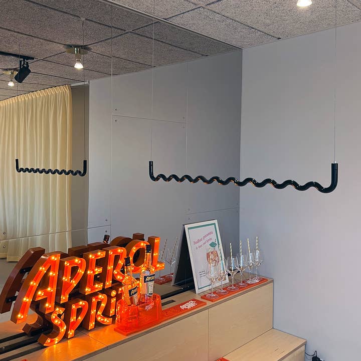 Sinecollection – Großhandel Kleiderbügel – Große Deckenmontierte Kleiderhänger10