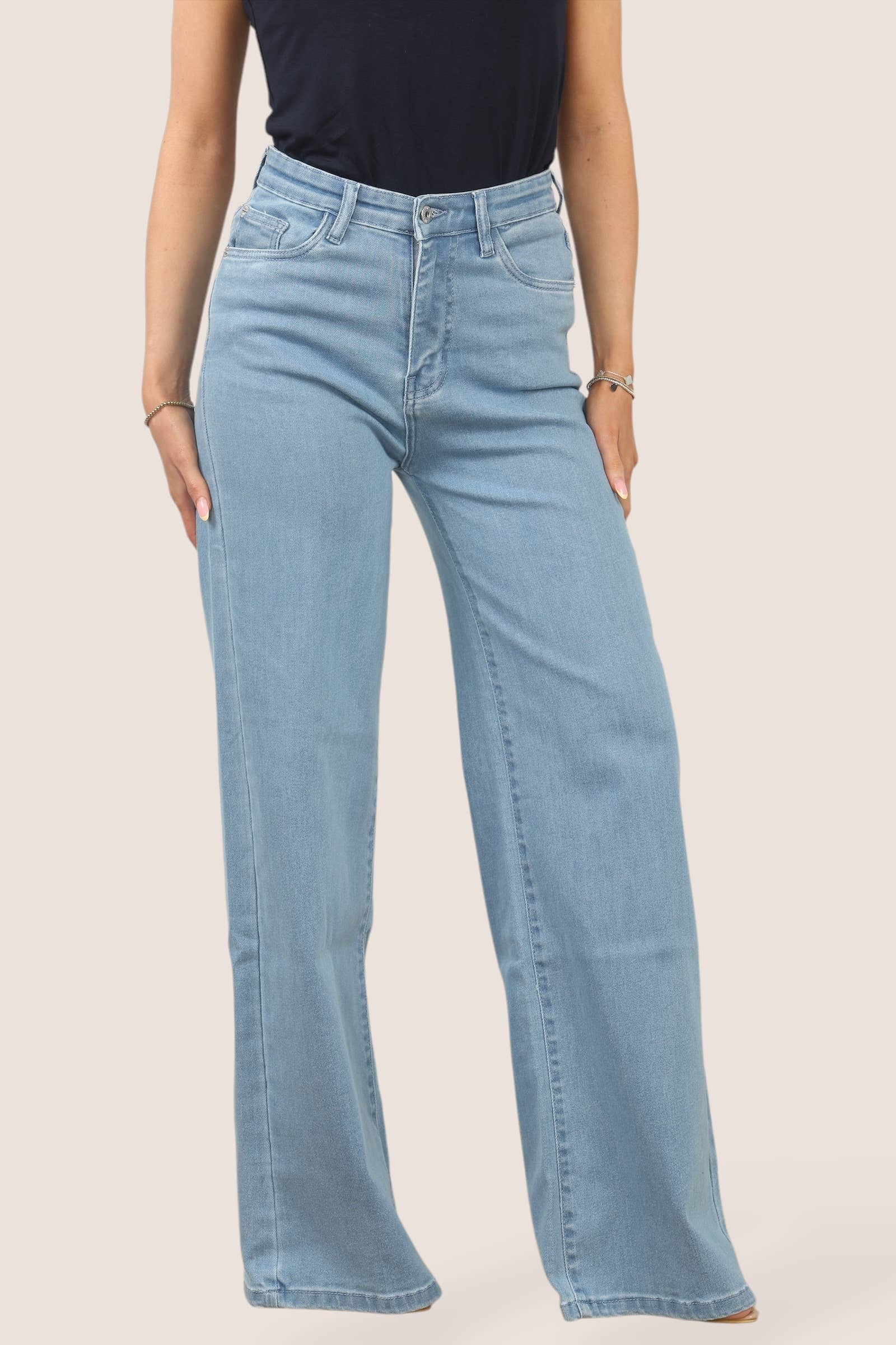 J5FASHION - Vendita all'ingrosso Jeans - Donna - JEANS A GAMBA LARGA A VITA ALTA IN DENIM1