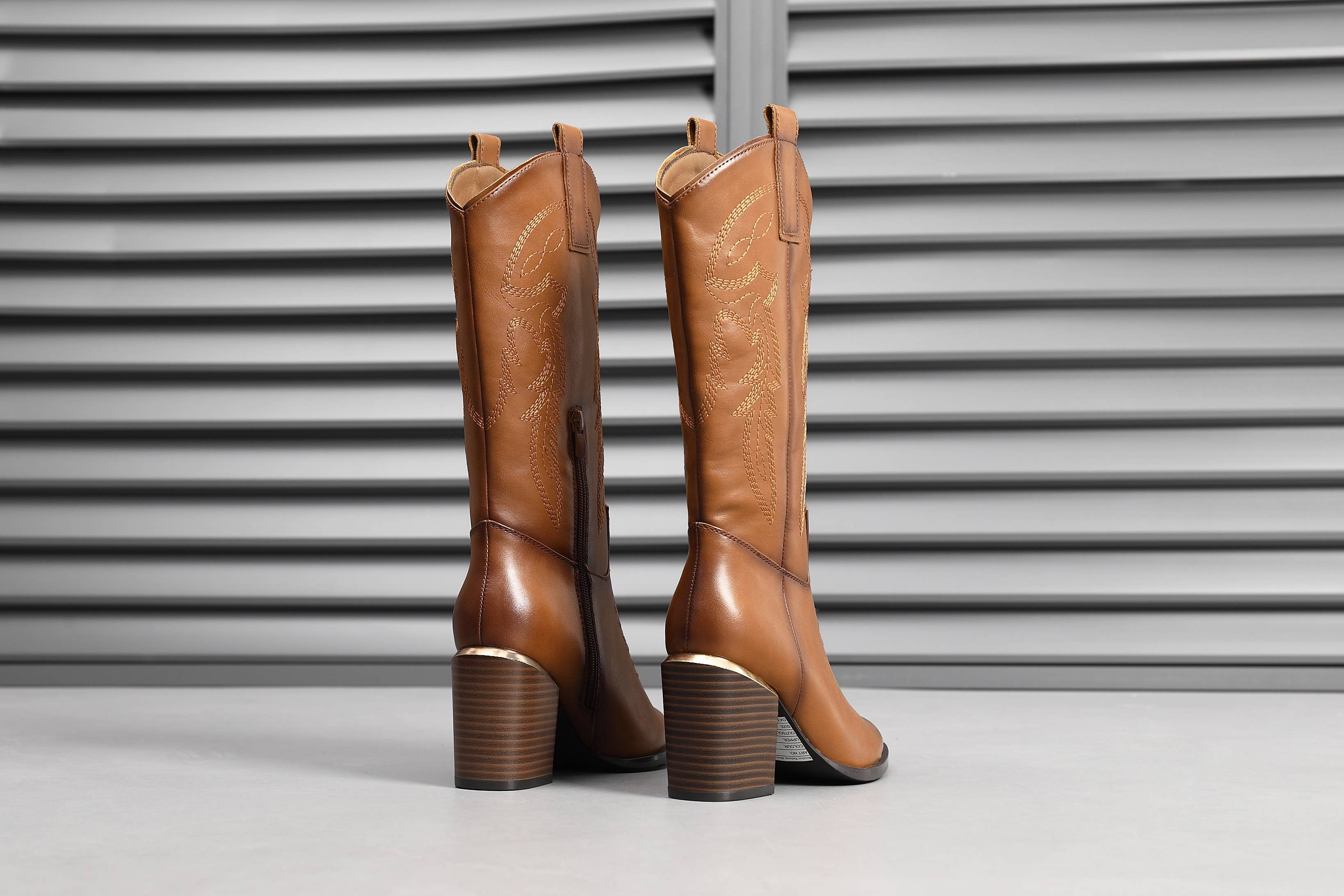 Top Staka - Wholesale Cowboylaarzen - Dames - A2374 Dames cowboylaarzen met hoge kniehoge schacht15