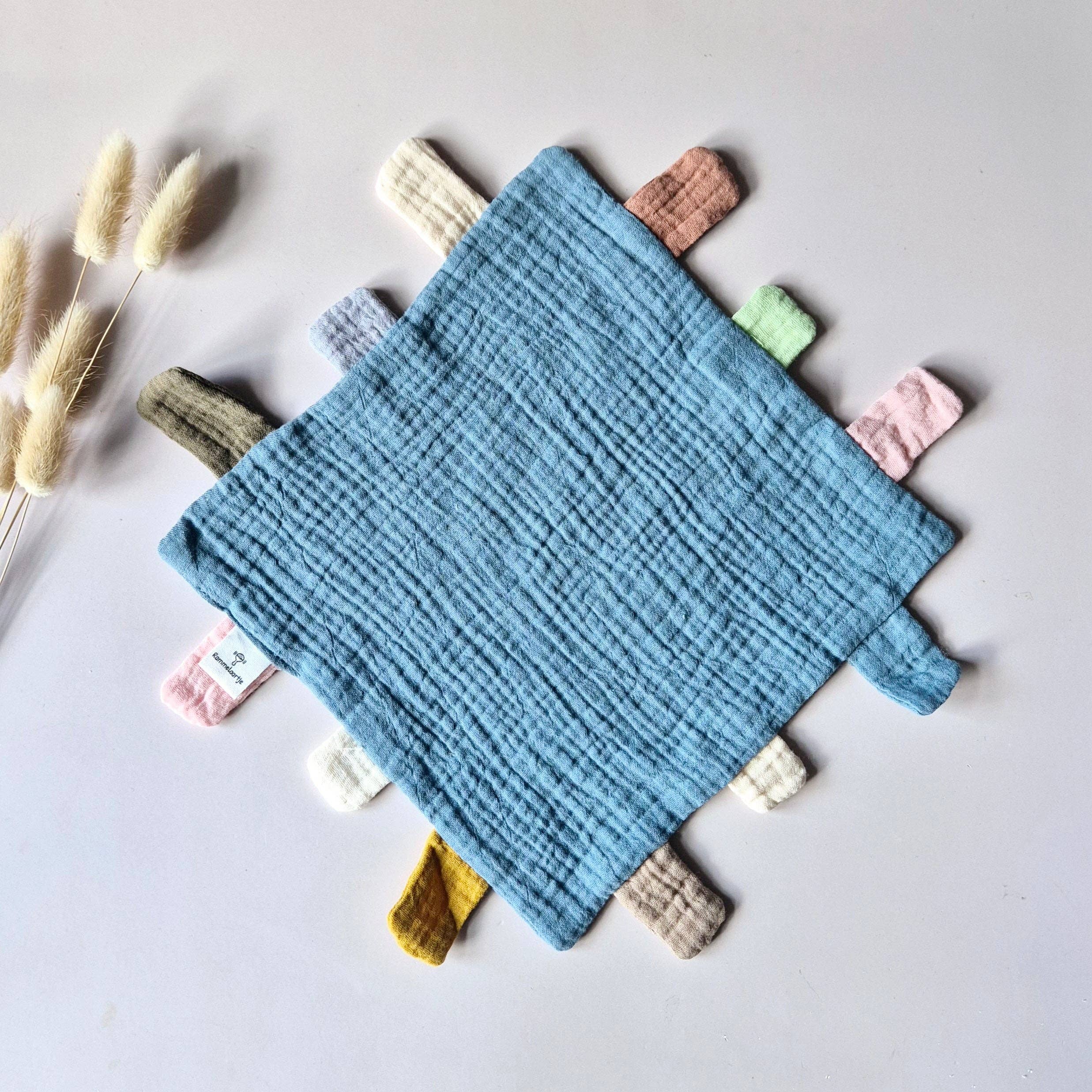 Rammelaartje - Wholesale Security/Cuddle Blanket - Baby - Hydrophilic play and cuddle cloth with labels 25x25 cm – Blue1