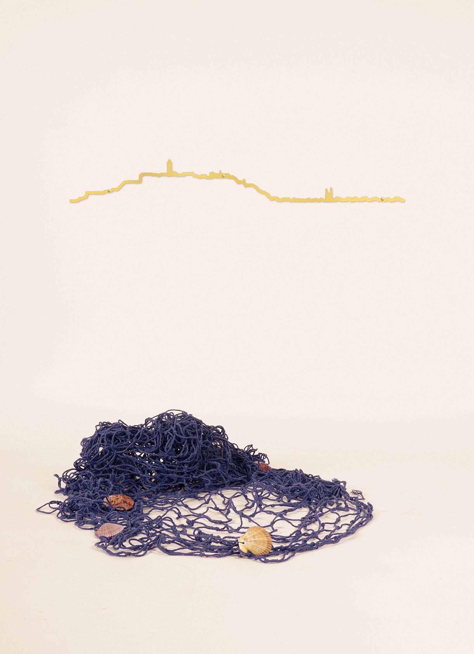 The Line - Wholesale Wall Accent - Wall Decor - Bastia Skyline - Gold (50cm)0