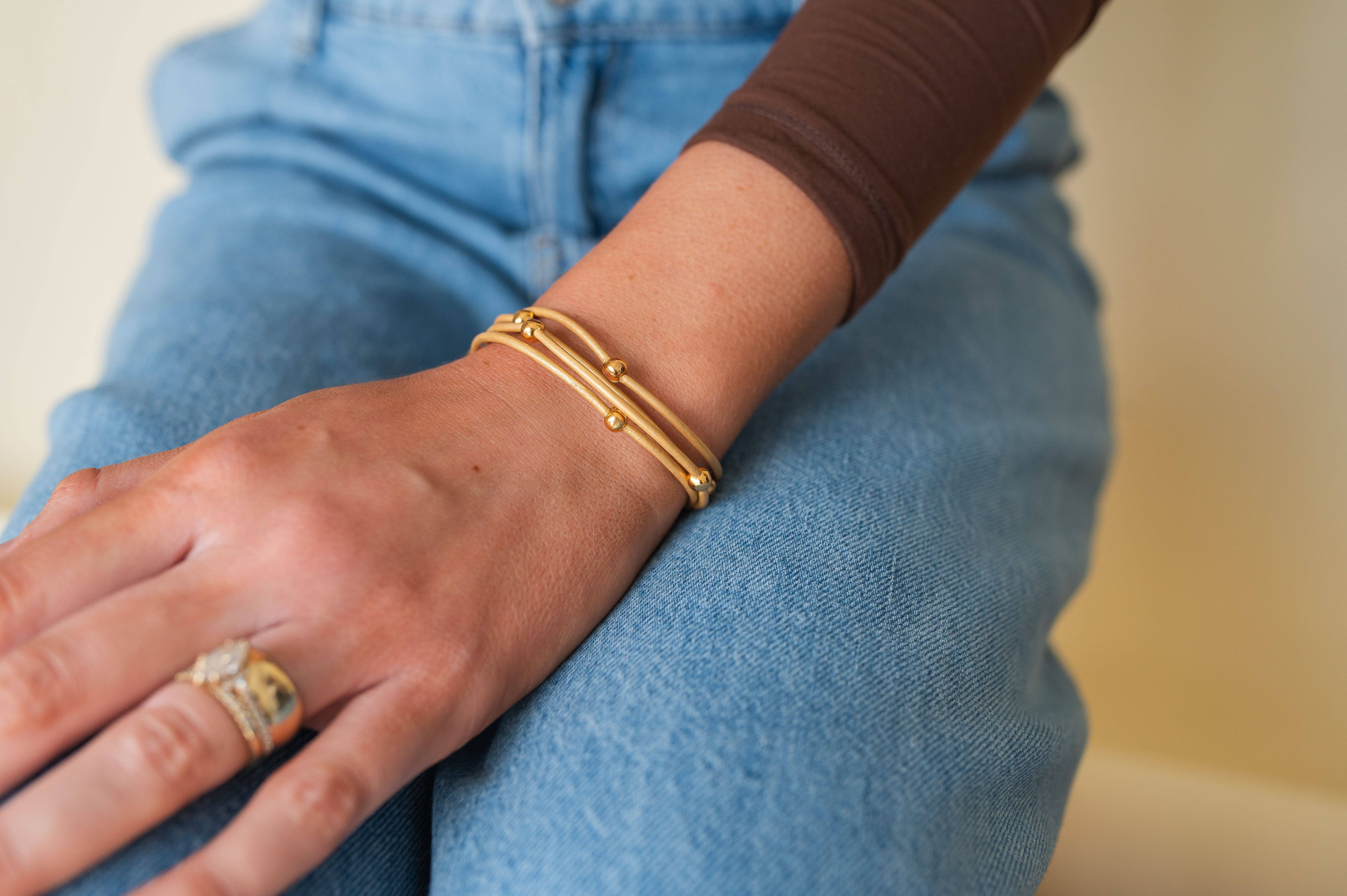 InspireDesigns - Wholesale Jewelry Set - Double Leather Hook Wrap2