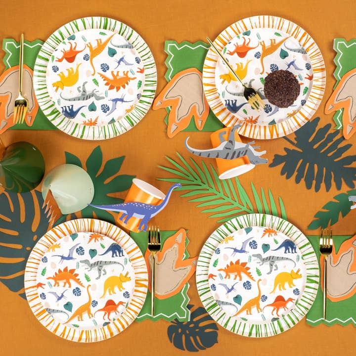 Gatherings by Curated Paperie - Wholesale Disposable plate - DINO25-DP1- Dinosaur Dessert Plates4