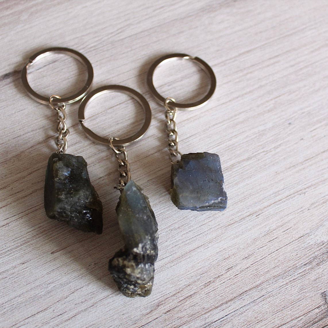 Pebble House - Wholesale Keychain - Unisex - Raw Crystal Keychain (Crystals & Stones)8