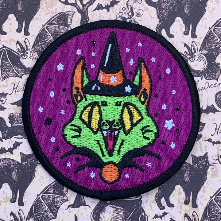 Witchy Kitty Halloween Jern på patch for engroshandel hos Ash Evans